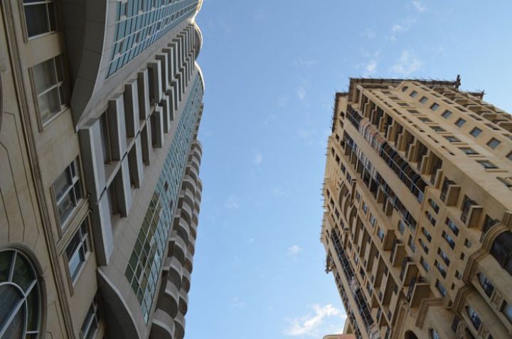 Nazirlik: Mənzil bazarında qiymətlər qalxır