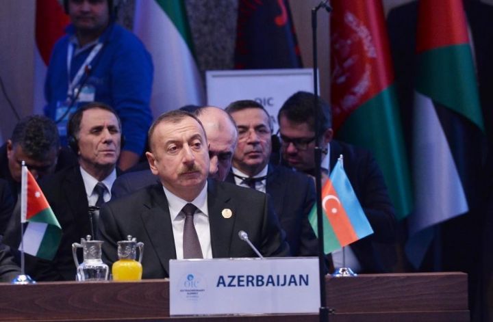 İlham Əliyev: Trampın qərarı bizdə böyük narahatlıq yaradır