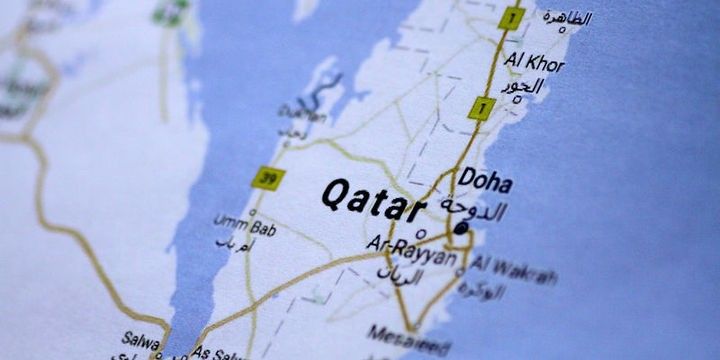 Diplomatik krizin Qətər iqtisadiyyatına xeyli ziyan vuracağı bildirilir