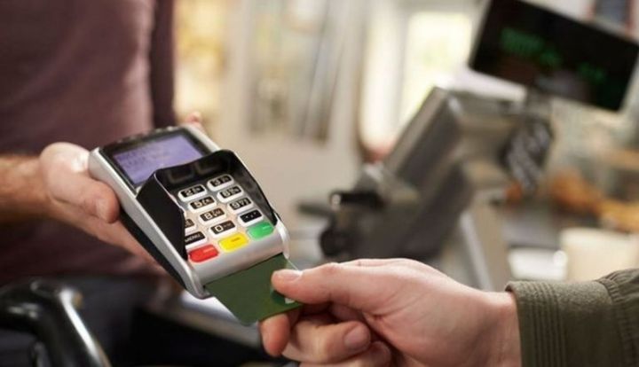 Vergilər Nazirliyi: "Nağdsız ödənişlərin 3%-i mükafatın verilməsi yaxşı nəticə verə bilər"