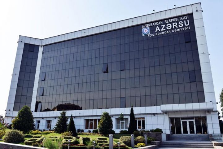 “Azərsu” zərərin içində "üzür"