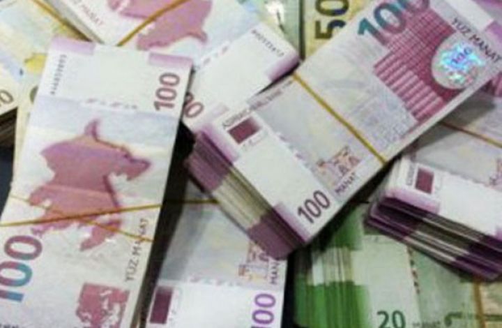 Pul bazası İyulda 300 milyon manat artdı