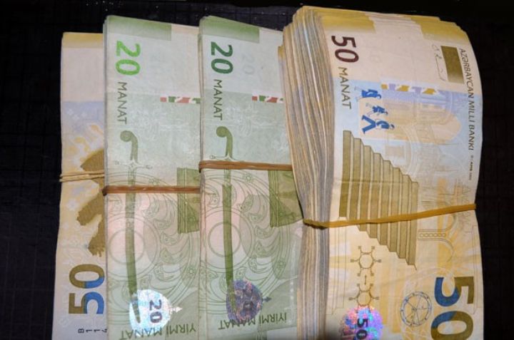 Daha bir bankda əmanət faizləri yüksəldi