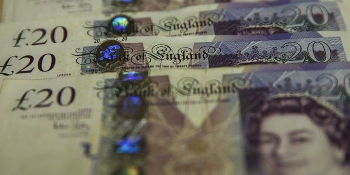 Funt-sterlinq nazirin istefası ilə ucuzlaşdı