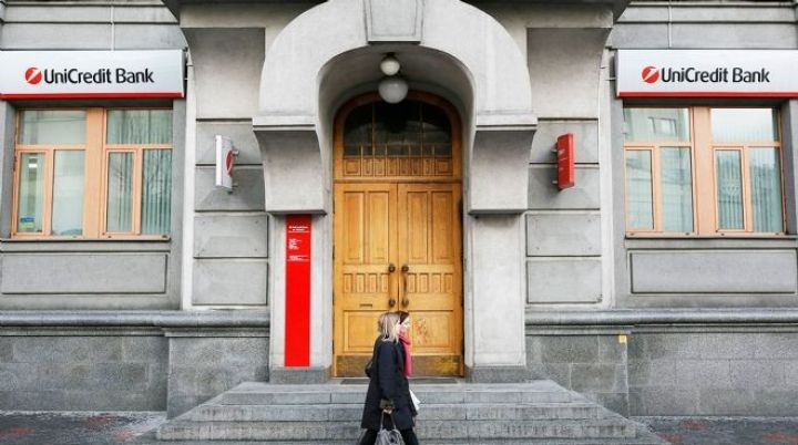 Azərbaycandakı bankın səhmdarından açıqlama