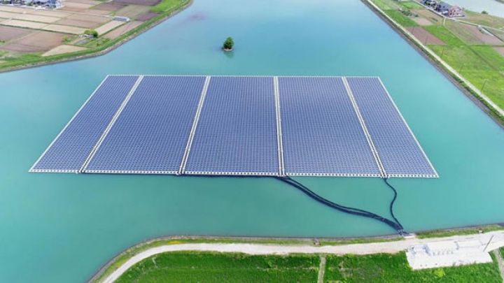 Azərbaycanda ilk üzən günəş elektrik stansiyası