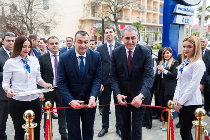 Rabitəbank daha bir filialını yenilədi!