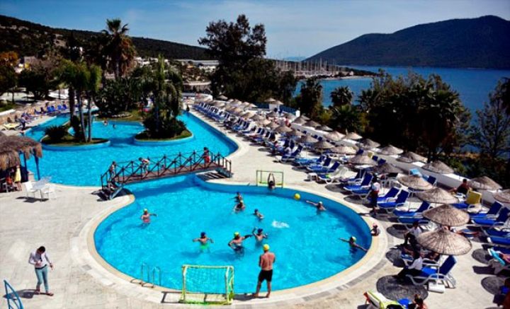 Azərbaycanda turizm sektoruna vergi güzəştləri edilə bilər