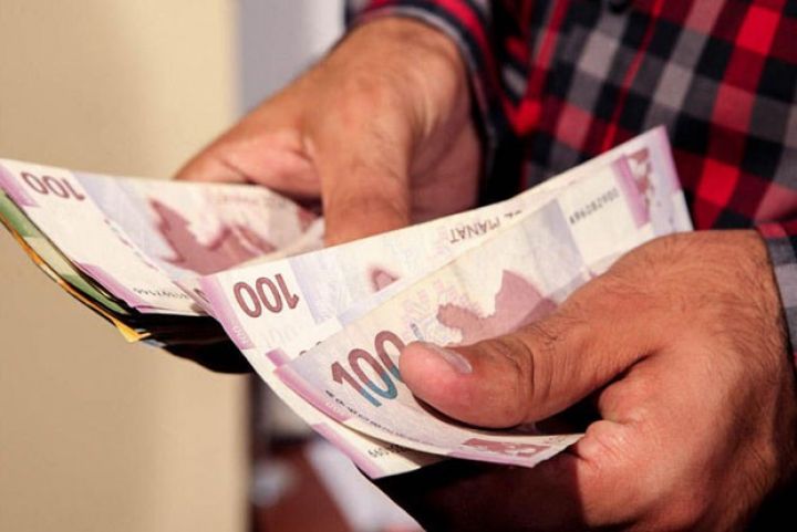 Dollar kreditləri üzrə kompensasiya düşən vətəndaşların 72%-i pulunu alıb