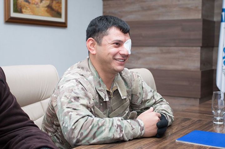 Azərbaycan bankı növbəti dəfə hərbçinin kredit borcunu bağışladı