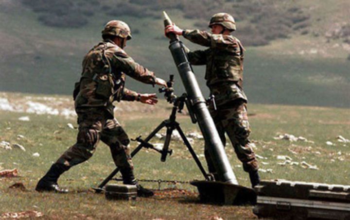 Düşmən kəndlərimizi atəşə tutur