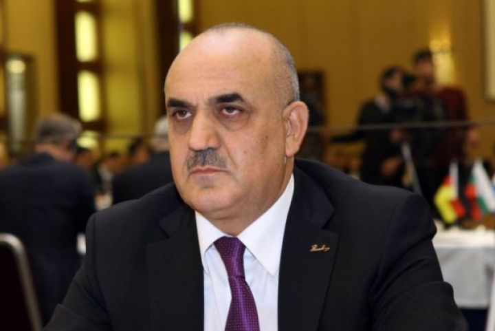 Sabiq nazirin həbs edildiyi bildirilir