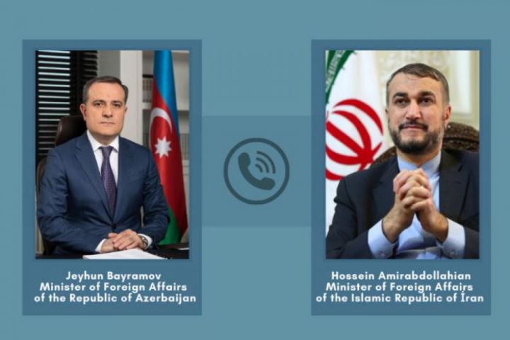 Azərbaycan və İran müzakirəyə başladı