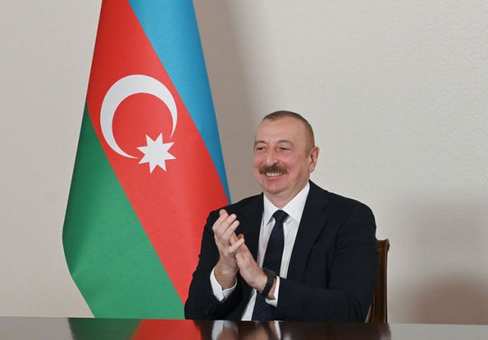 Prezident Ordunun rəhbər və şəxsi heyətinin bir qrupu ilə görüşdü