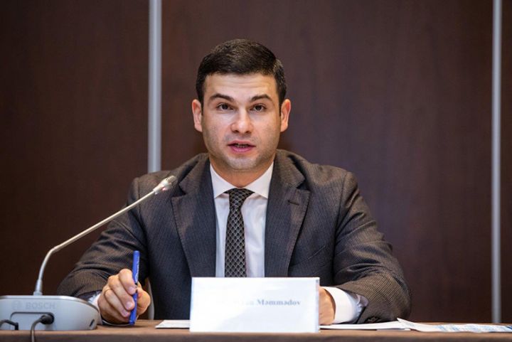 "Dərman istehsalı idxaldan kəskin asılıdır"