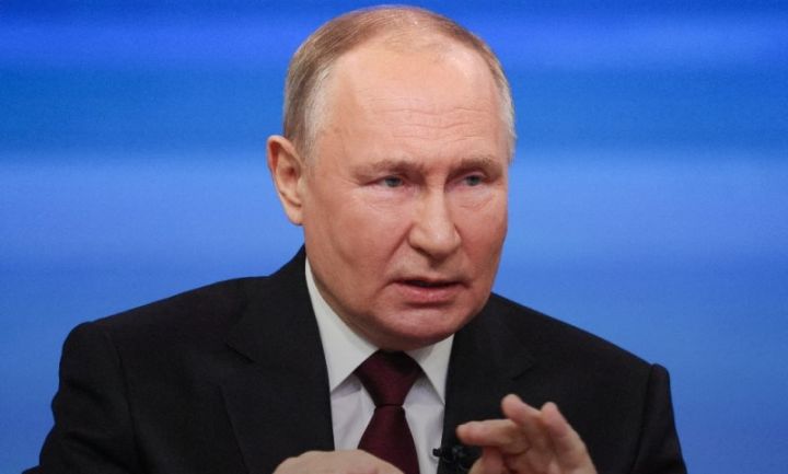Putin İranın bombalanmasını təcavüz adlandırıb