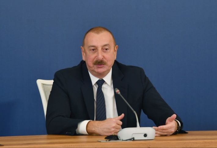 İlham Əliyev Türkiyənin energetika və təbii sərvətlər nazirini qəbul edib