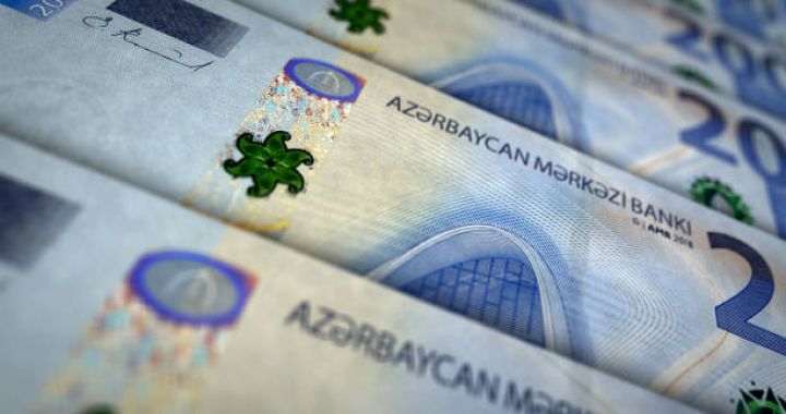 Sahibkarların aldığı kreditlərin faizinə görə subsidiya 22 % artırılıb