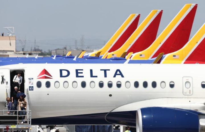 "Delta" aviaşirkəti , "CrowdStrike" və "Microsoft"dan dəymiş ziyanı tələb etməyə hazırlaşır