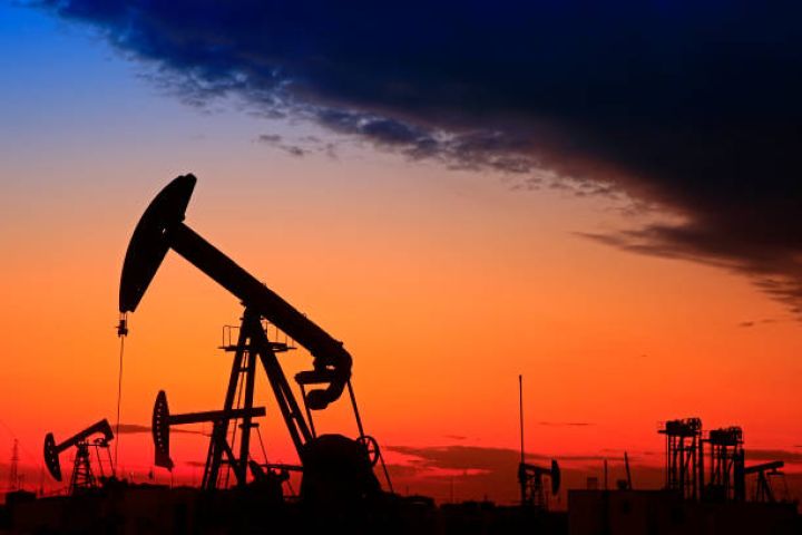 OPEC+ hasilatın artırılmasını təxirə saldığı üçün neft bahalaşır