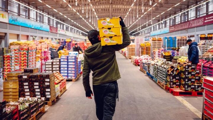 Avrozonada inflyasiya hədəfin üzərinə yüksəlib