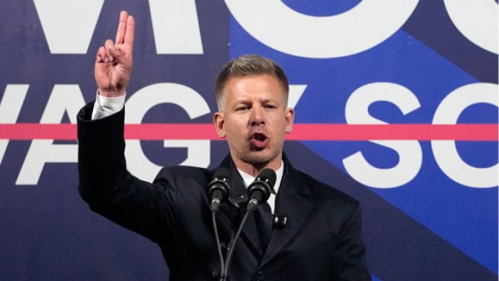 Macarıstanda 16 illik  hakimiyyətin sonu: