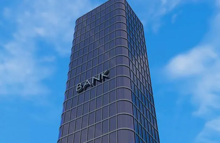 Banklar illik faiz gəlirlərini nə qədər artırıb?