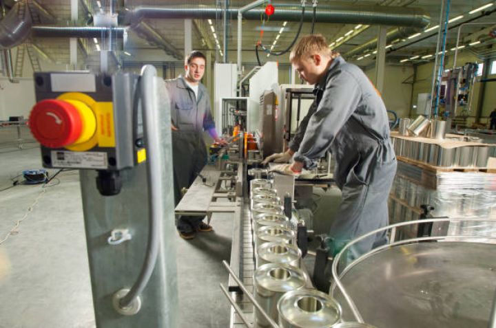 Sənaye parkı və məhəllərində 103 müəssisə istehsal fəaliyyətinə başlayıb