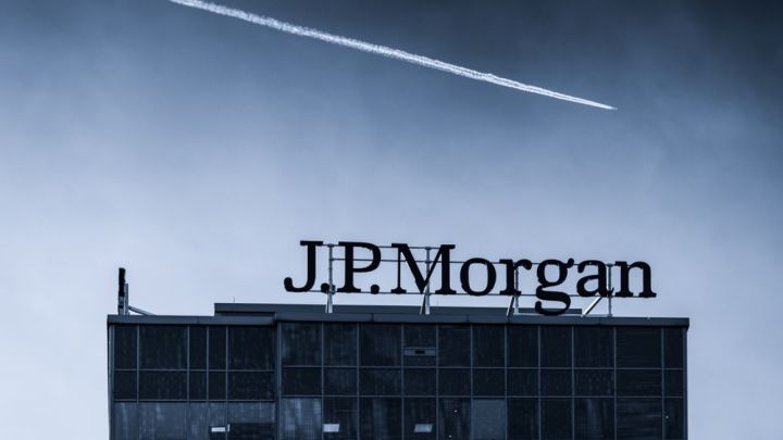 "JPMorgan Chase" 2026-cı il üzrə qızılın qiyməti proqnozunu aşağı salıb