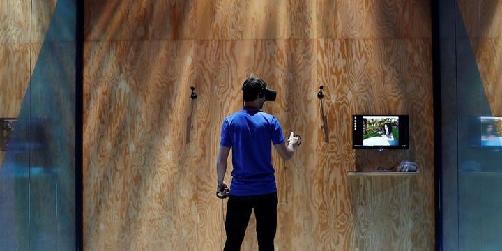 Facebookdan virtual reallıq platforması - Facebook Spaces