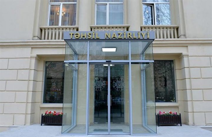 “İstək” liseyinin şagirdləri köçürülür