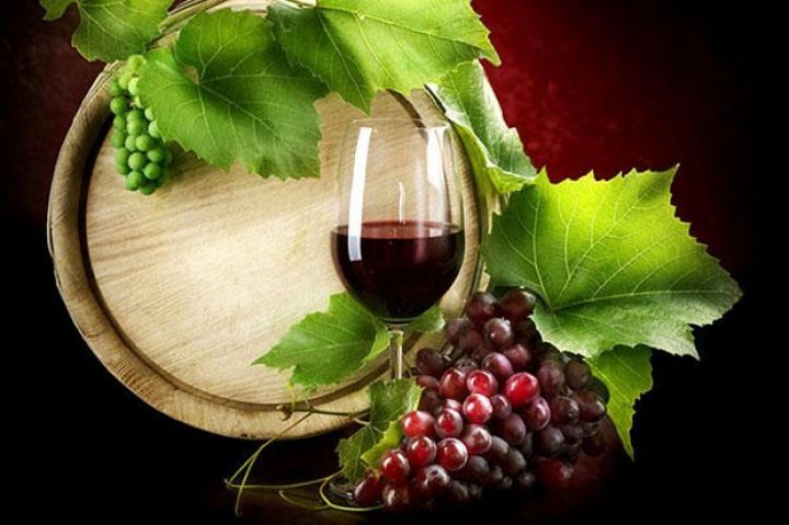Azərbaycanda şərabın alkoqollu içki sayılmaması təklif edilir