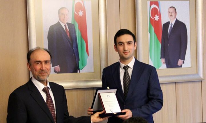 Banklar Assosiasiyası “Kapital Bank”ın əməkdaşını təltif edib