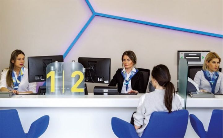 Gürcüstanın bank sektorunun lideri Azərbaycan bankında pay əldə edib