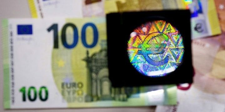 Almaniyanın avtomobil istehsalçıları 100 milyon avro cərimələnib