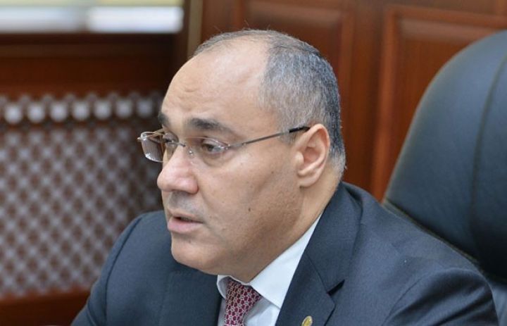 "Hybrid" avtomobillərin gömrük rüsumundan azad edilməsi məqsədə uyğun deyil"