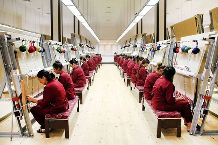 Satışa hazır xalçaların 42%-i satılıb