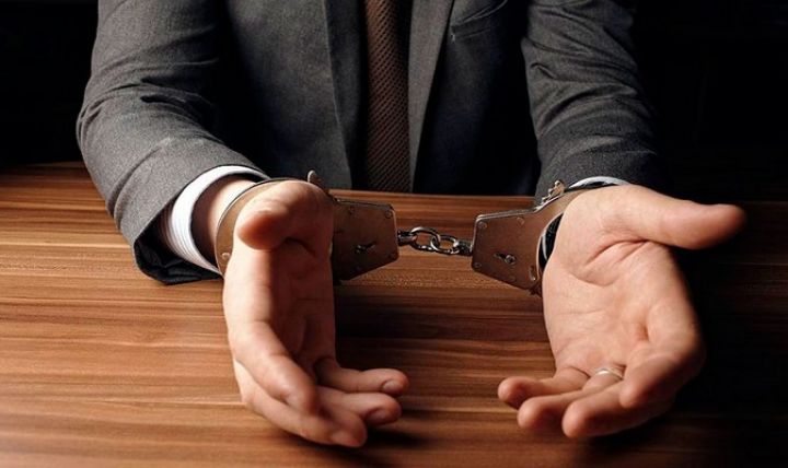 Dövlət Arxivinin Şirvan filialının direktoru həbs edilib