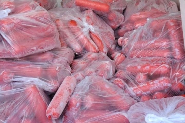 “Hicaz 313” şirkətinin 4 tona yaxın kolbasa məhsulu məhv edildi