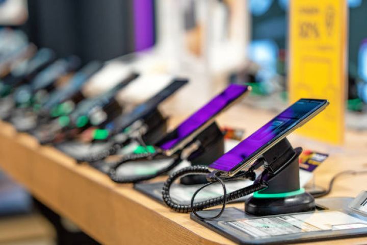 Bu il Azərbaycana 1 milyon ədəddən çox smartfon idxal edilib