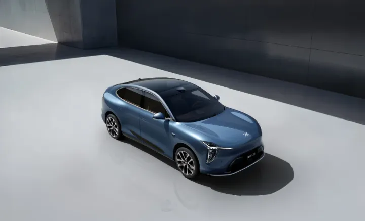 IM Motors LS6 EREV – 1500+ km yürüş məsafəsi ilə gələcəyin avtomobili Bakıya gəlir